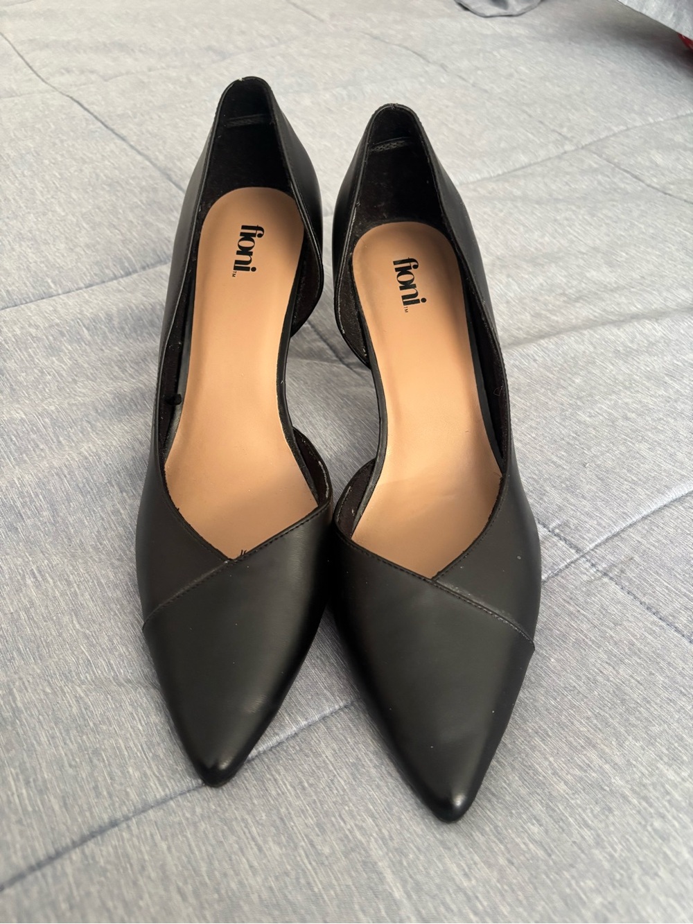FIONI Clothing Black Pointed D'Orsay Heels with Tan Insole